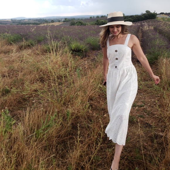 Meet your Posher, Jasmine - Picture 7 of 8